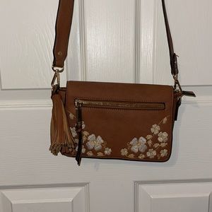 Cognac embroidered cross body